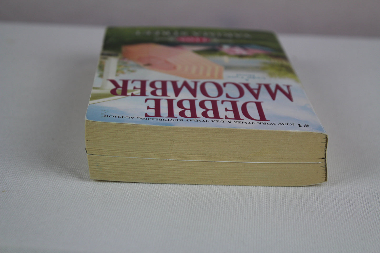 1105 Yakima Street (Cedar Cove, 11) by Debbie Macomber