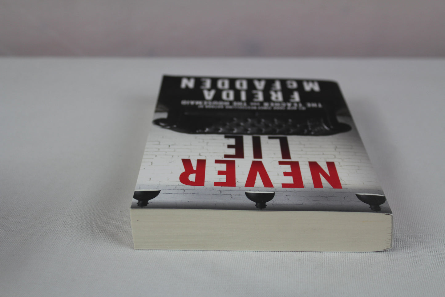 Never Lie by Freida McFadden