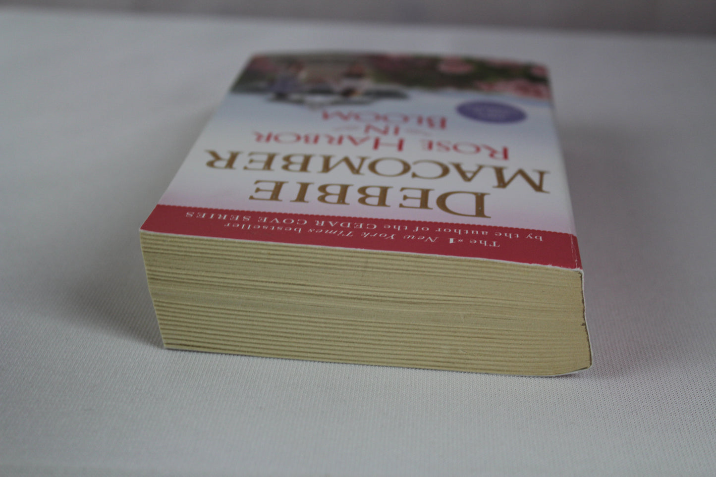 Rose Harbor in Bloom: A Novel by Debbie Macomber