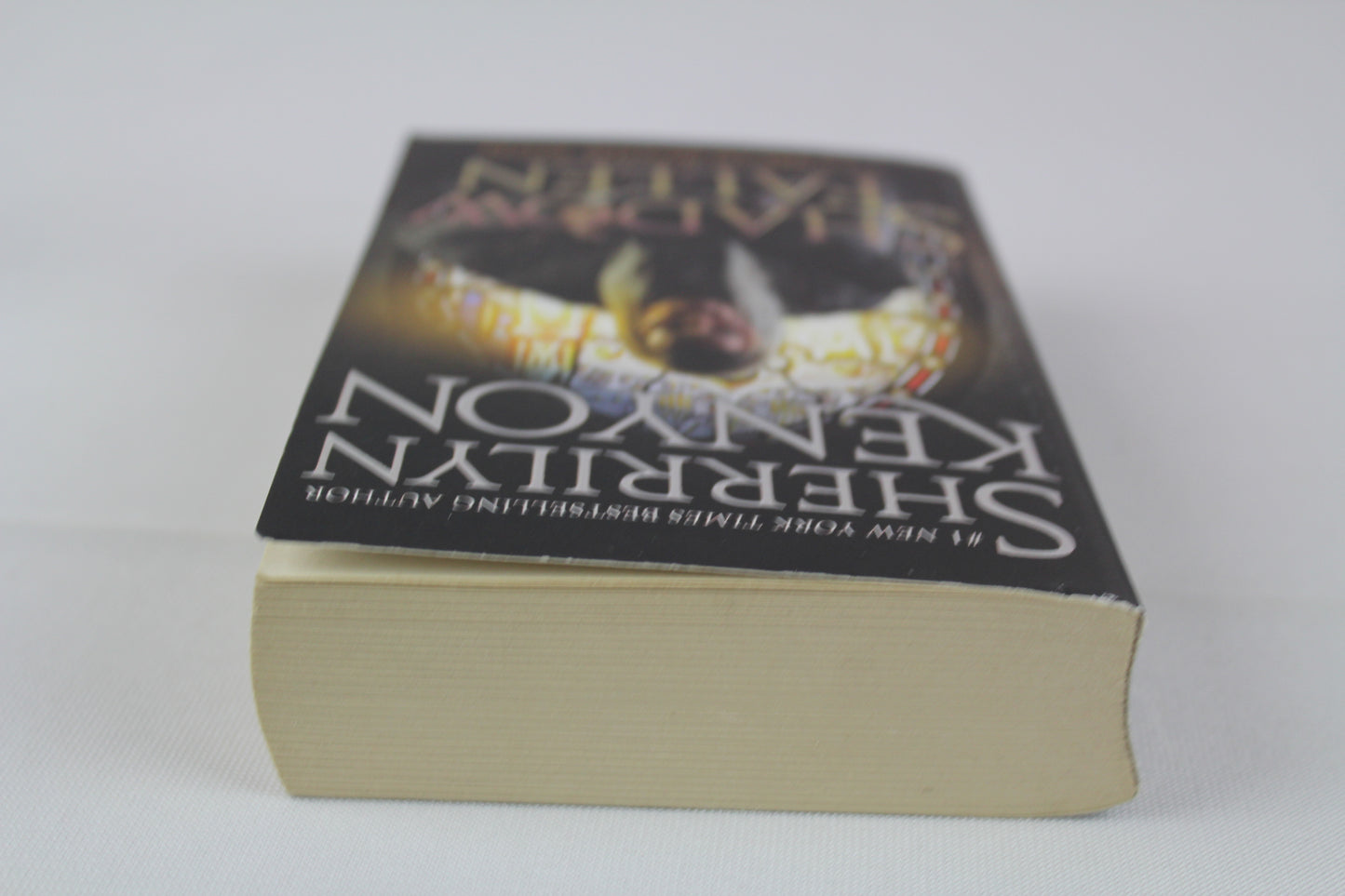 Shadow Fallen: A Dream-Hunter by Sherrilyn Kenyon