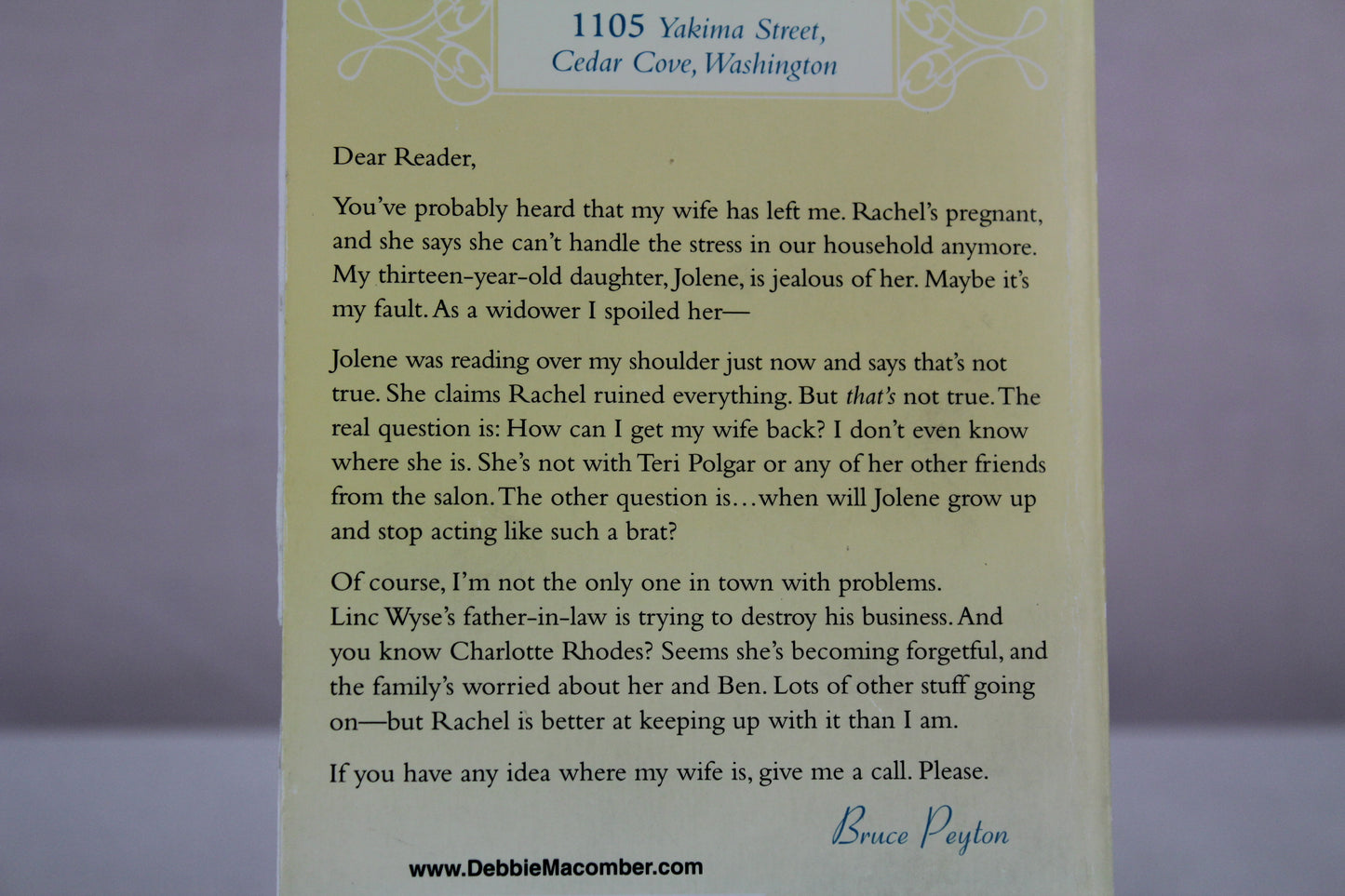 1105 Yakima Street (Cedar Cove, 11) by Debbie Macomber
