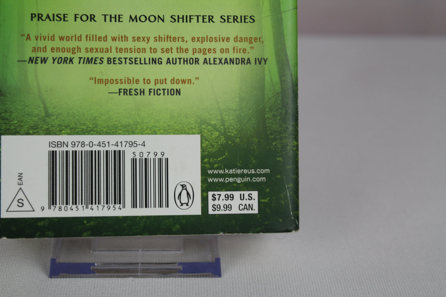 Avenger's Heat (Moon Shifter Series) by Katie Reus