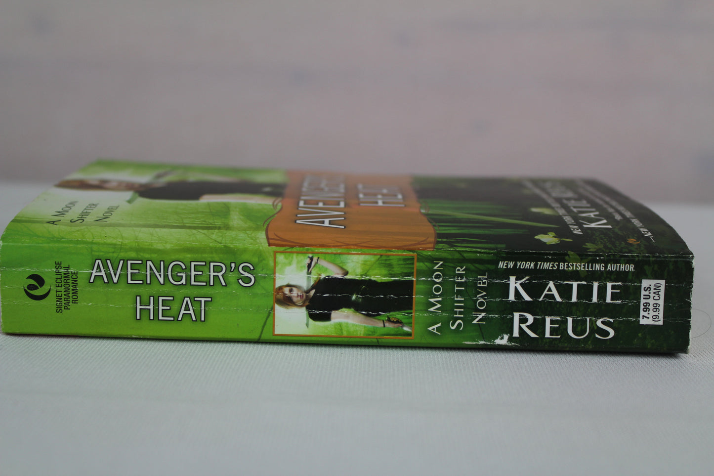 Avenger's Heat (Moon Shifter Series) by Katie Reus