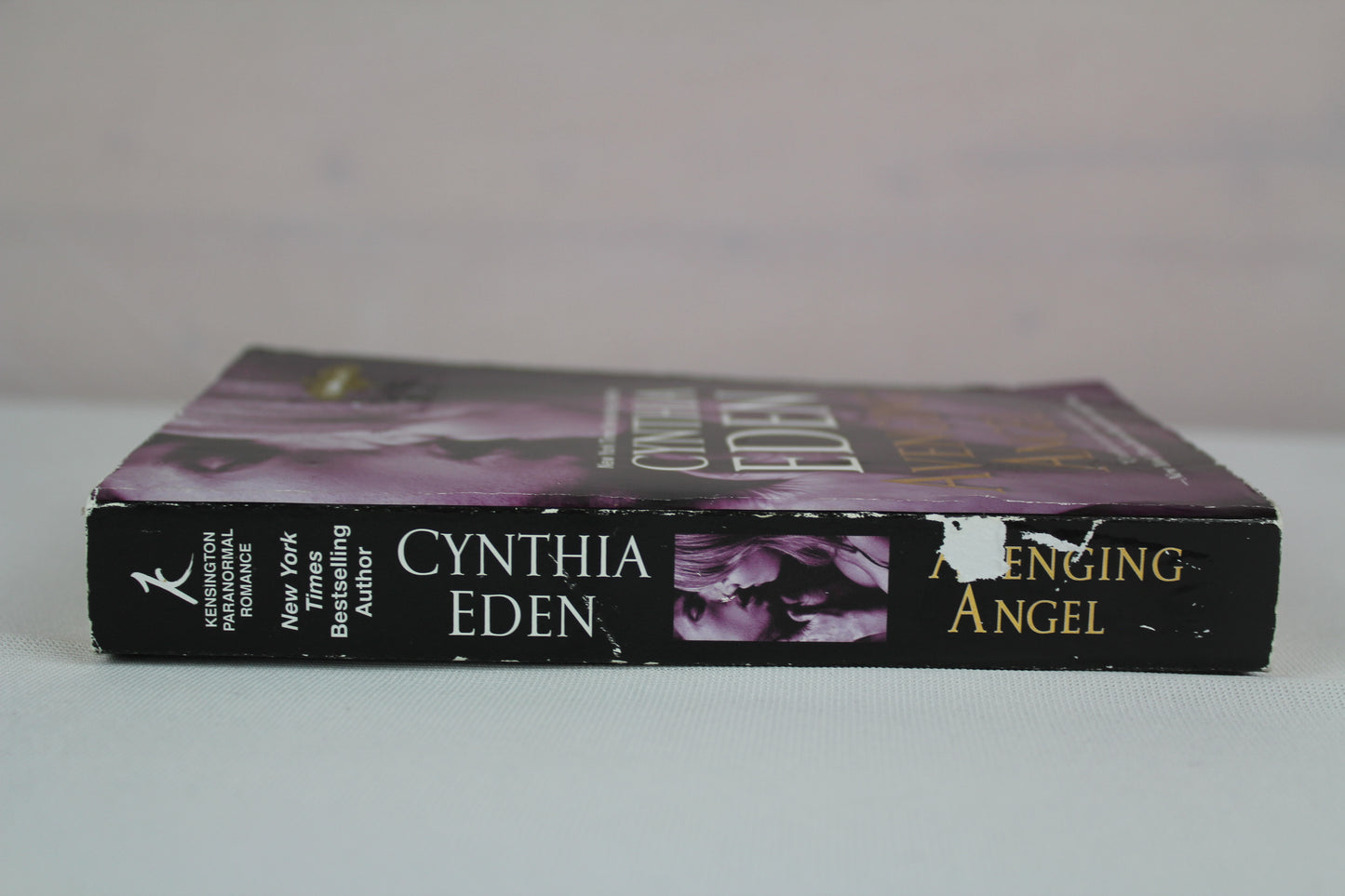 Avenging Angel (Fallen) by Cynthia Eden