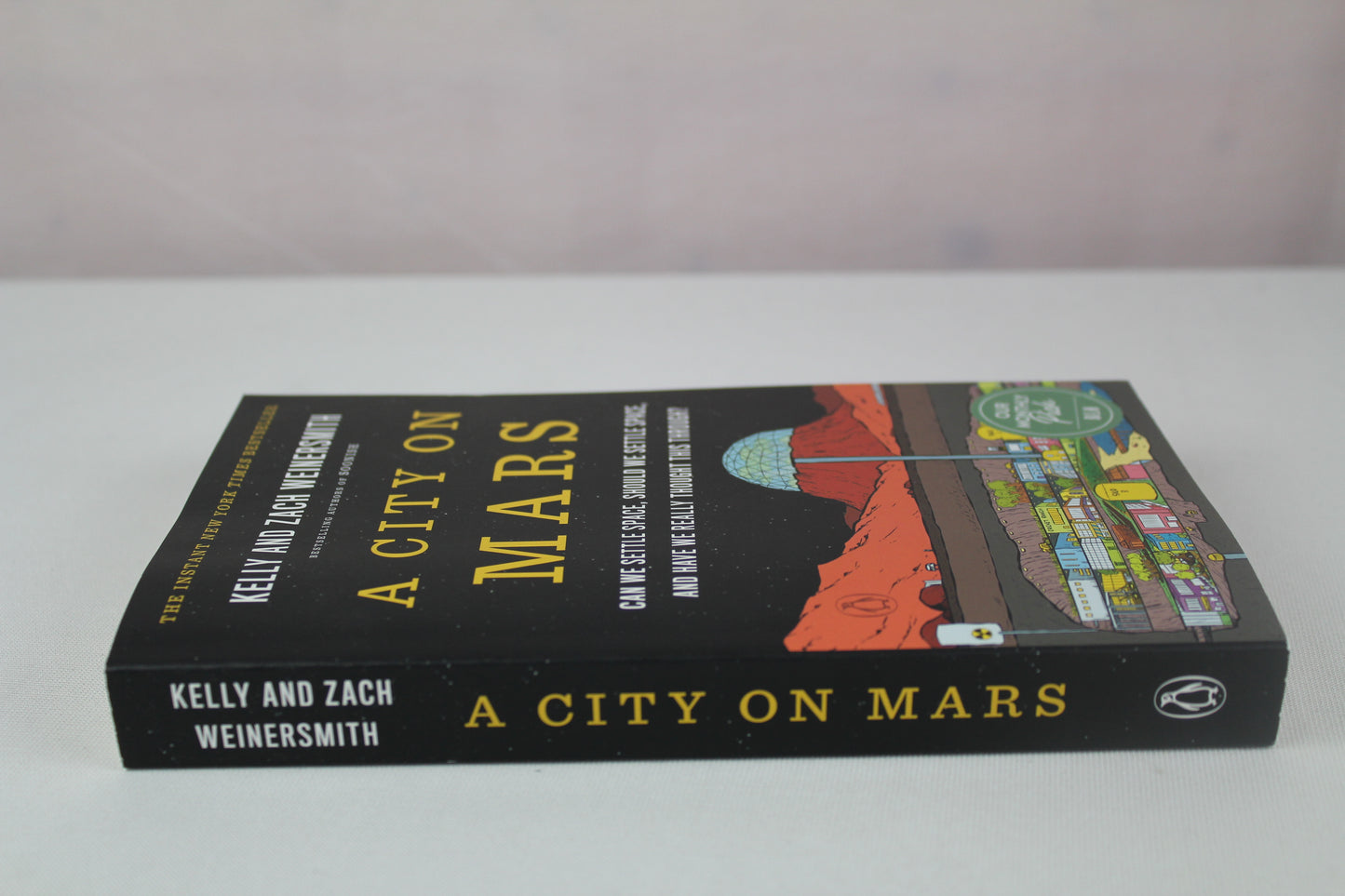 A City on Mars: Can we settle space, should we settle space, and have we really thought this through? by Kelly Weinersmith, Zach Weinersmith