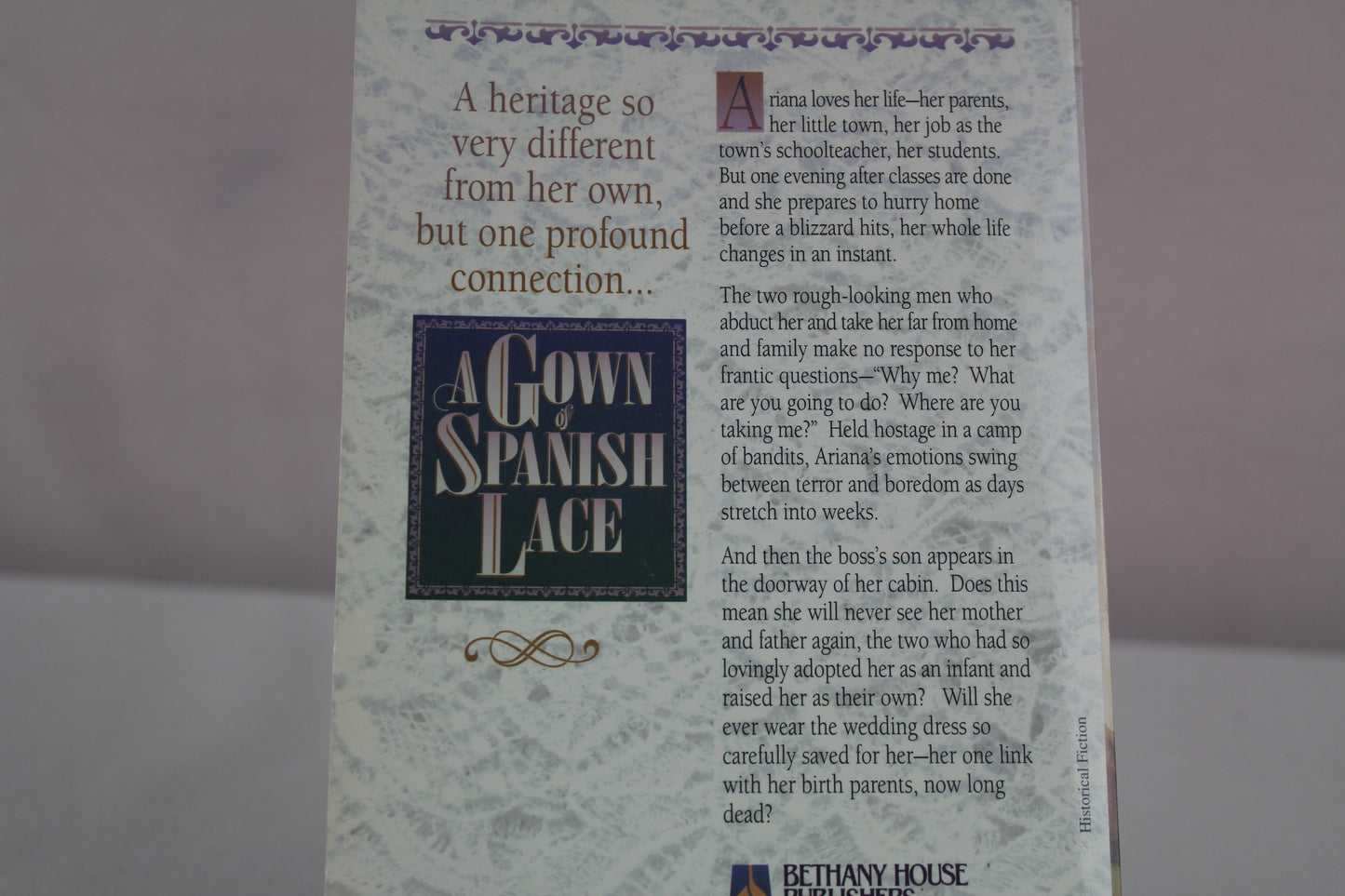 A Gown of Spanish Lace (Women of the West #11)
