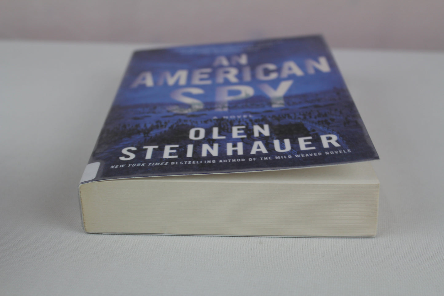 An American Spy: A Novel (Milo Weaver, 3) by Olen Steinhauer