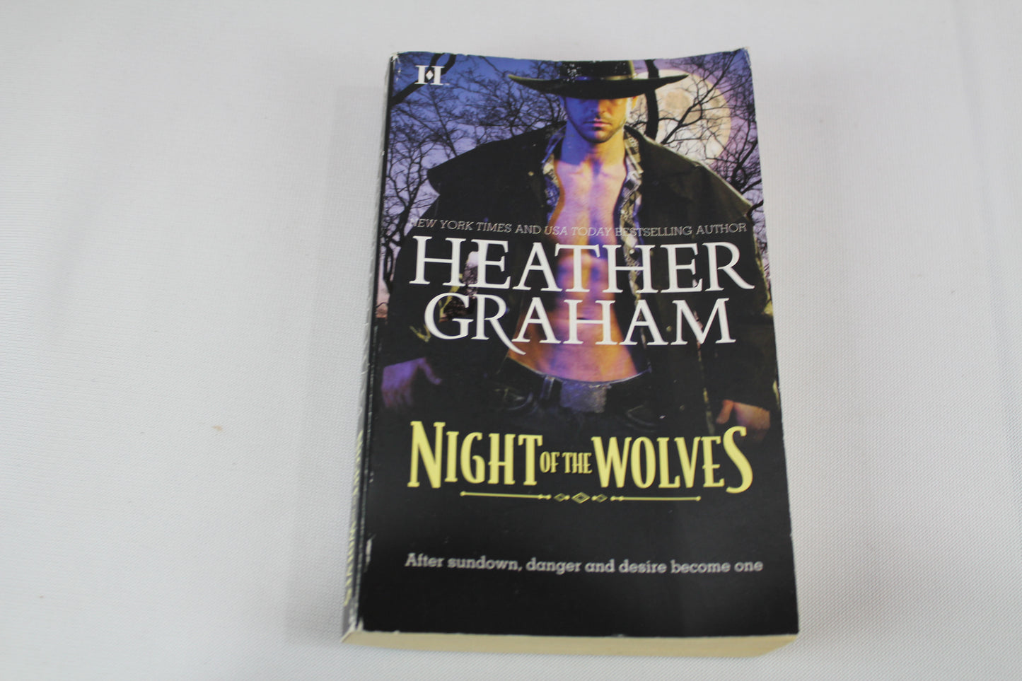Night of the Wolves (Vampire Hunters, 1) by Heather Graham