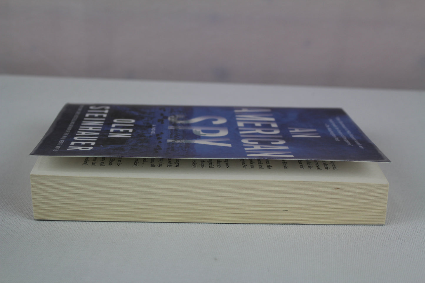 An American Spy: A Novel (Milo Weaver, 3) by Olen Steinhauer