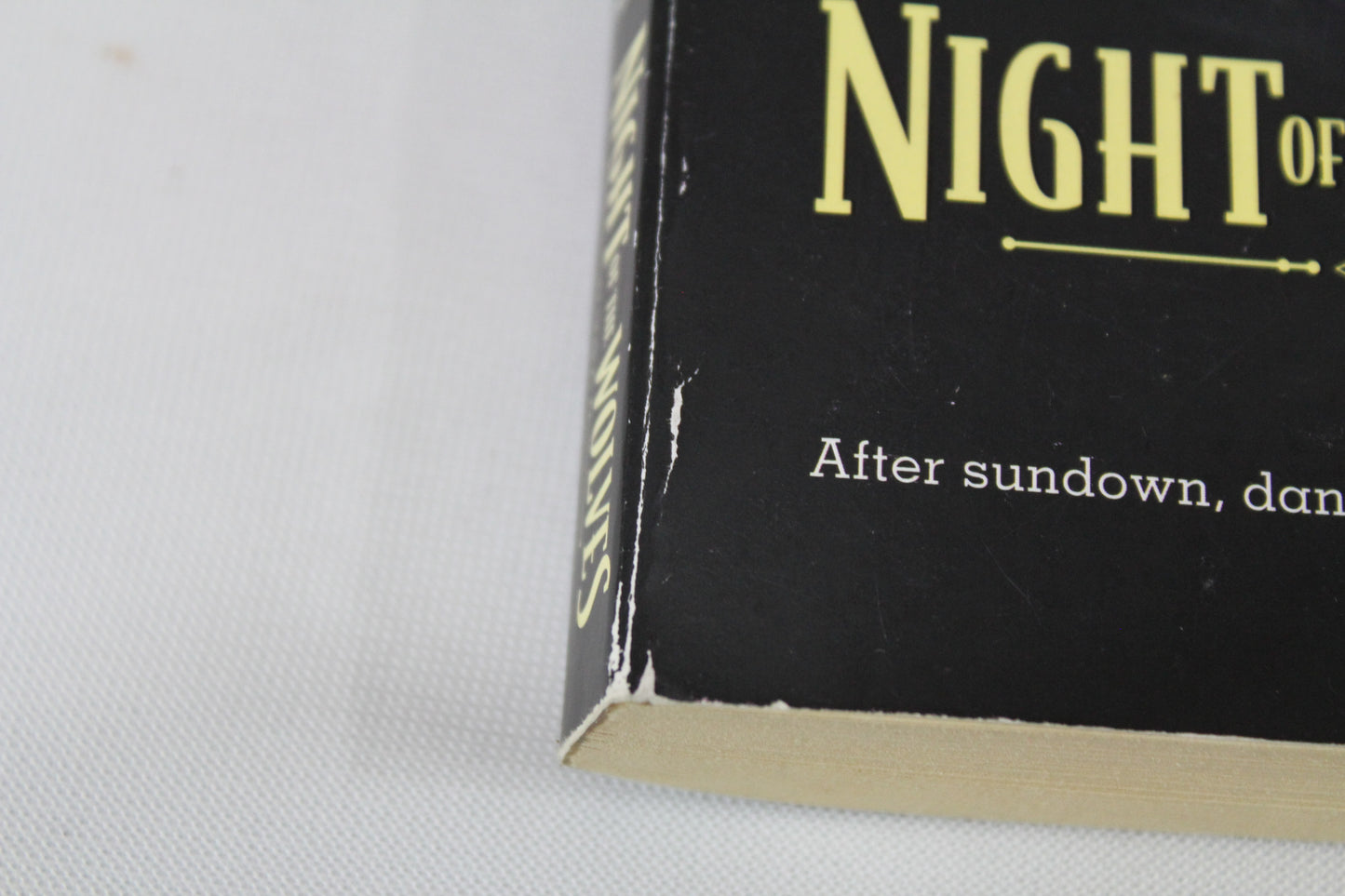 Night of the Wolves (Vampire Hunters, 1) by Heather Graham