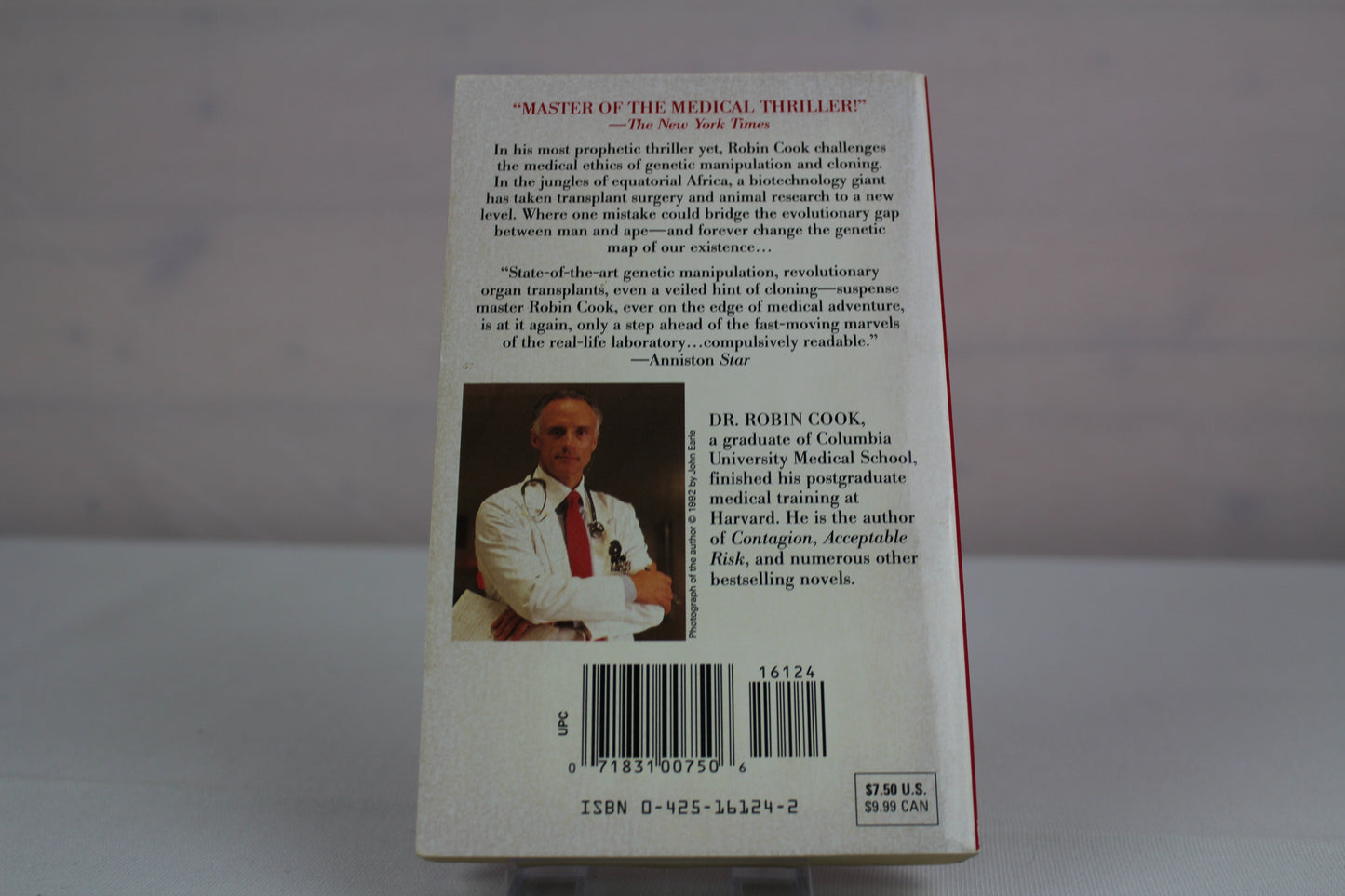 Chromosome 6 (A Jack Stapleton & Laurie Montgomery Novel) by Robin Cook