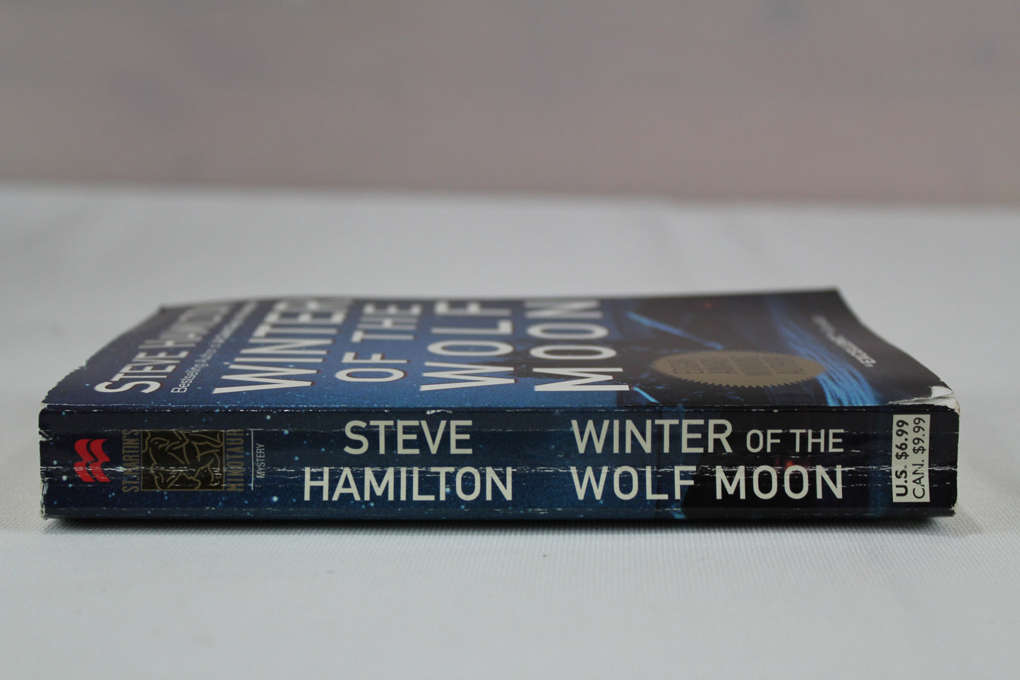 Winter of the Wolf Moon: An Alex McKnight Mystery by Steve Hamilton