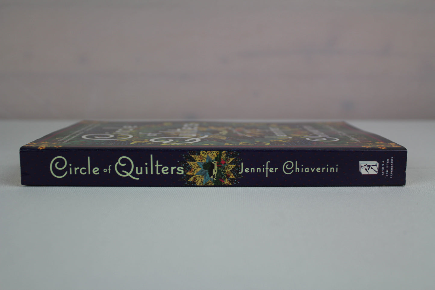Circle of Quilters (Elm Creek Quilts Series #9) by Jennifer Chiaverini