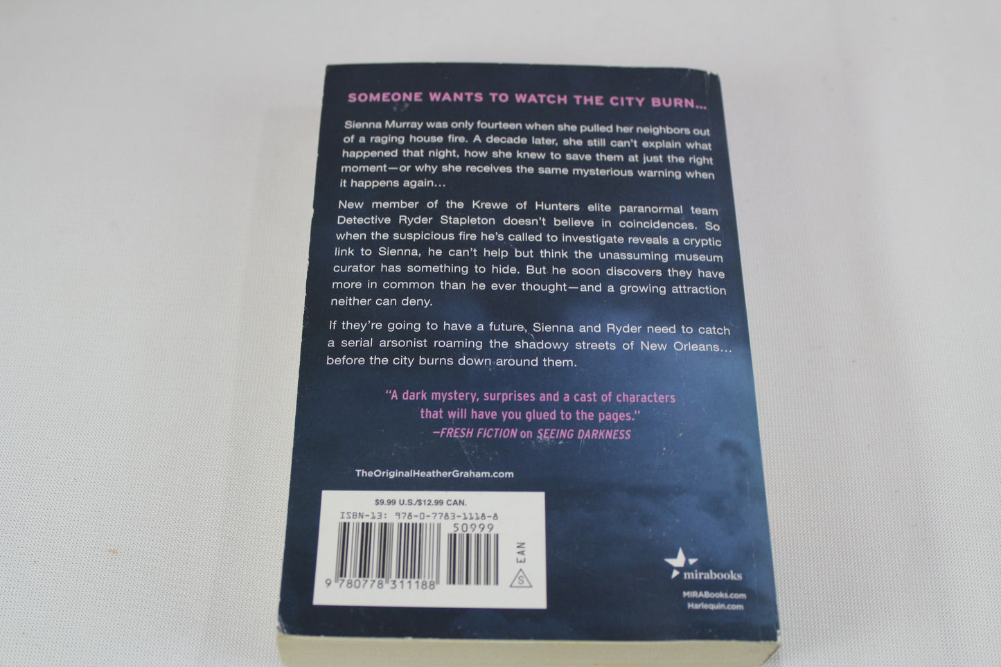 The Unknown: A Paranormal Mystery Romance (Krewe of Hunters, 35) by Heather Graham