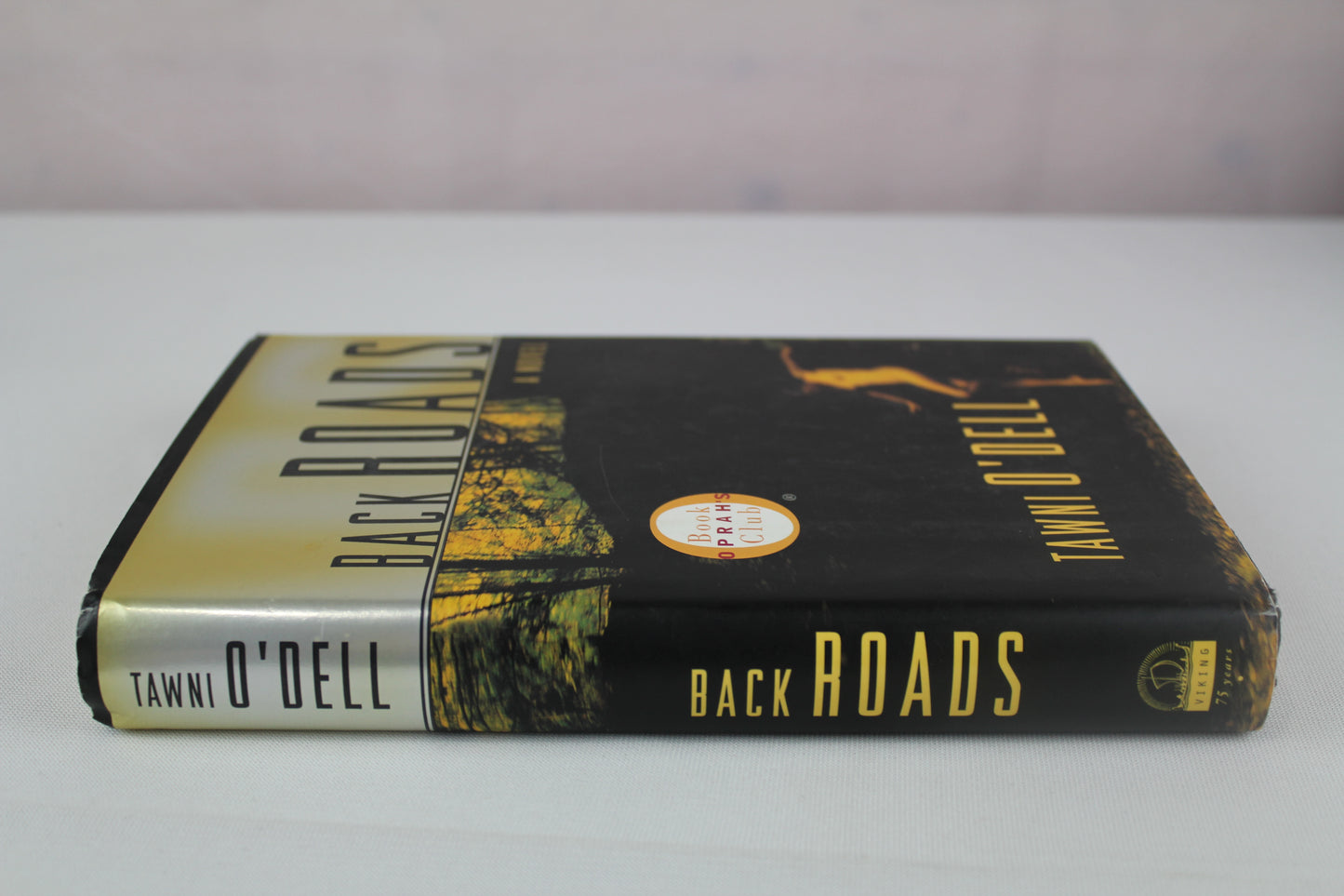 Back Roads (Oprah's Book Club) by Tawni O'Dell