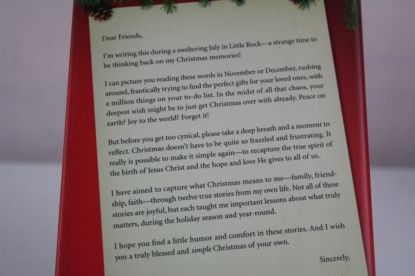 A Simple Christmas: Twelve Stories That Celebrate the True Holiday Spirit by Mike Huckabee