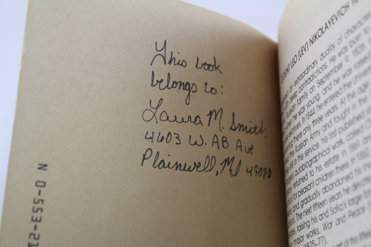Anna Karenina by Leo Tolstoy
