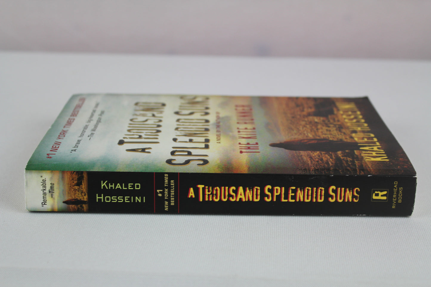 A Thousand Splendid Suns by Khaled Hosseini