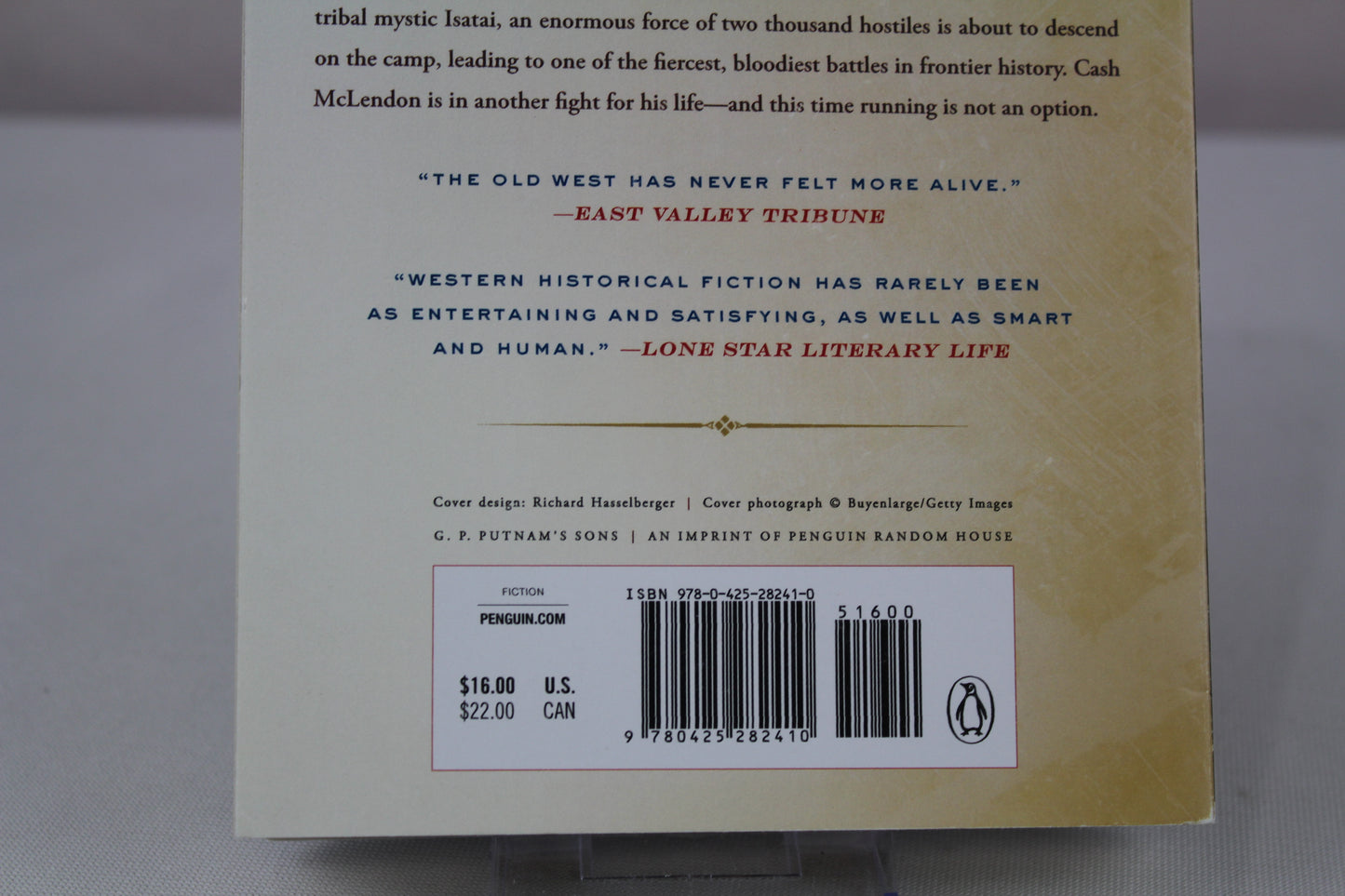 Buffalo Trail: A Novel of the American West (A Cash McLendon Novel) by Jeff Guinn