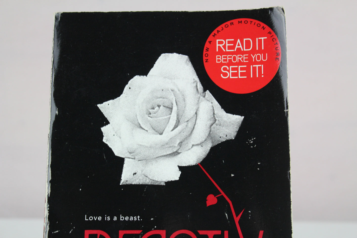Beastly: A Contemporary YA Fantasy Retelling of the Classic Beauty and the Beast Fairy Tale (Kendra Chronicles, 1) by Alex Flinn