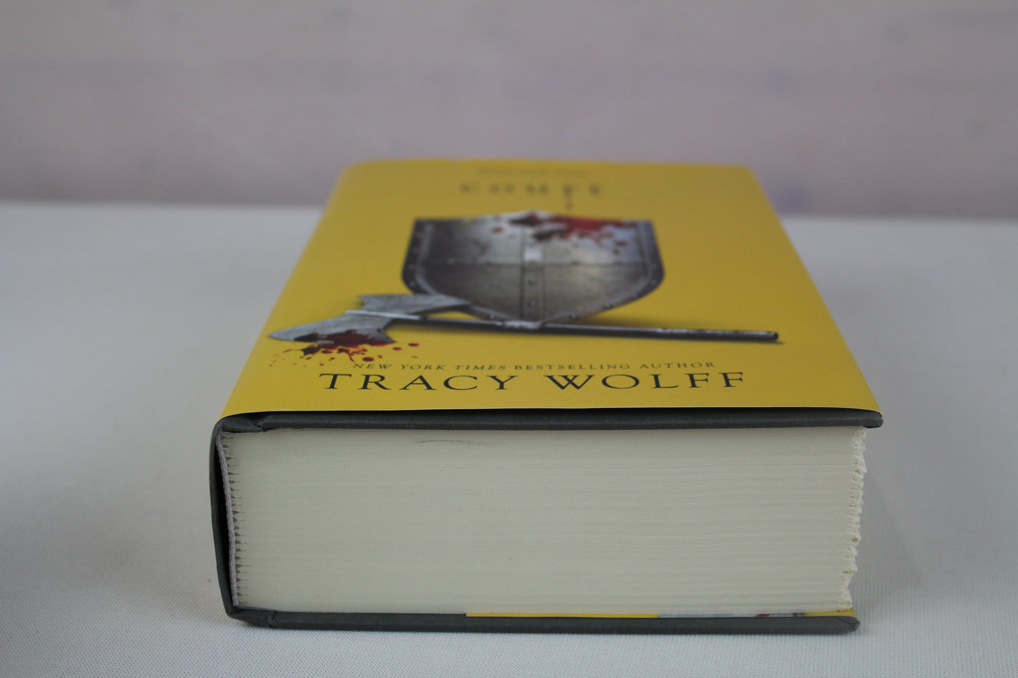 Court (Crave, 4) by Tracy Wolff