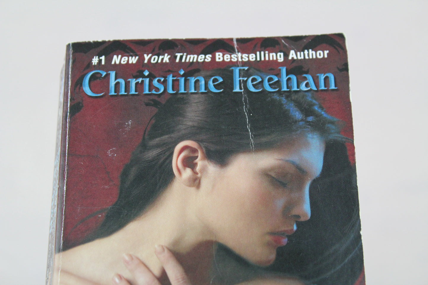 Dark Legend: A Forbidden Carpathian Paranormal Romance – A Vampire Seeks His Healer and Discovers Eternal Salvation (Dark Series, 7) by Christine Feehan