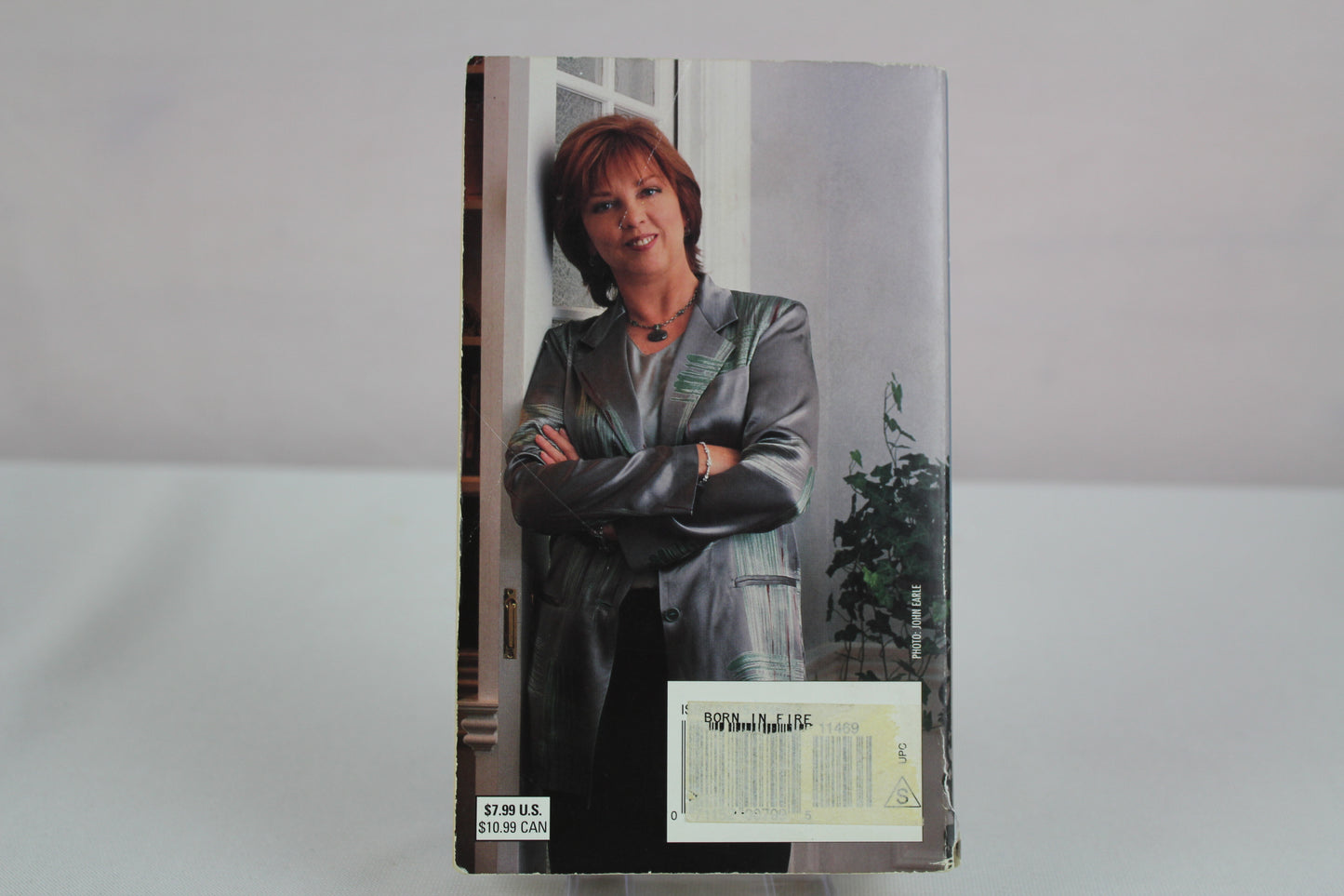 Born in Fire: 1 by Nora Roberts