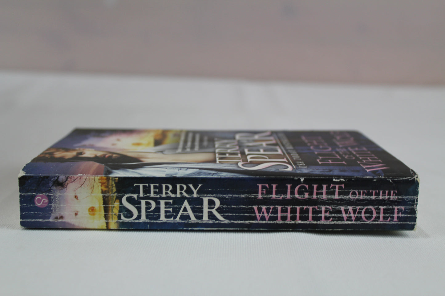 Flight of the White Wolf by Terry Spear