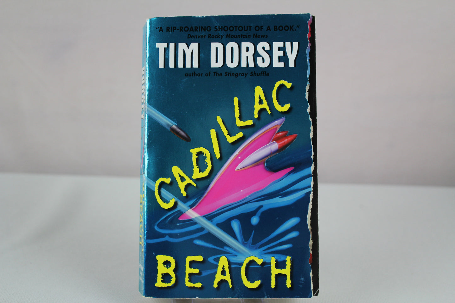 Cadillac Beach: A Darkly Hilarious Florida Crime Thriller of Murder and Mystery (Serge Storms, 6) by Tim Dorsey