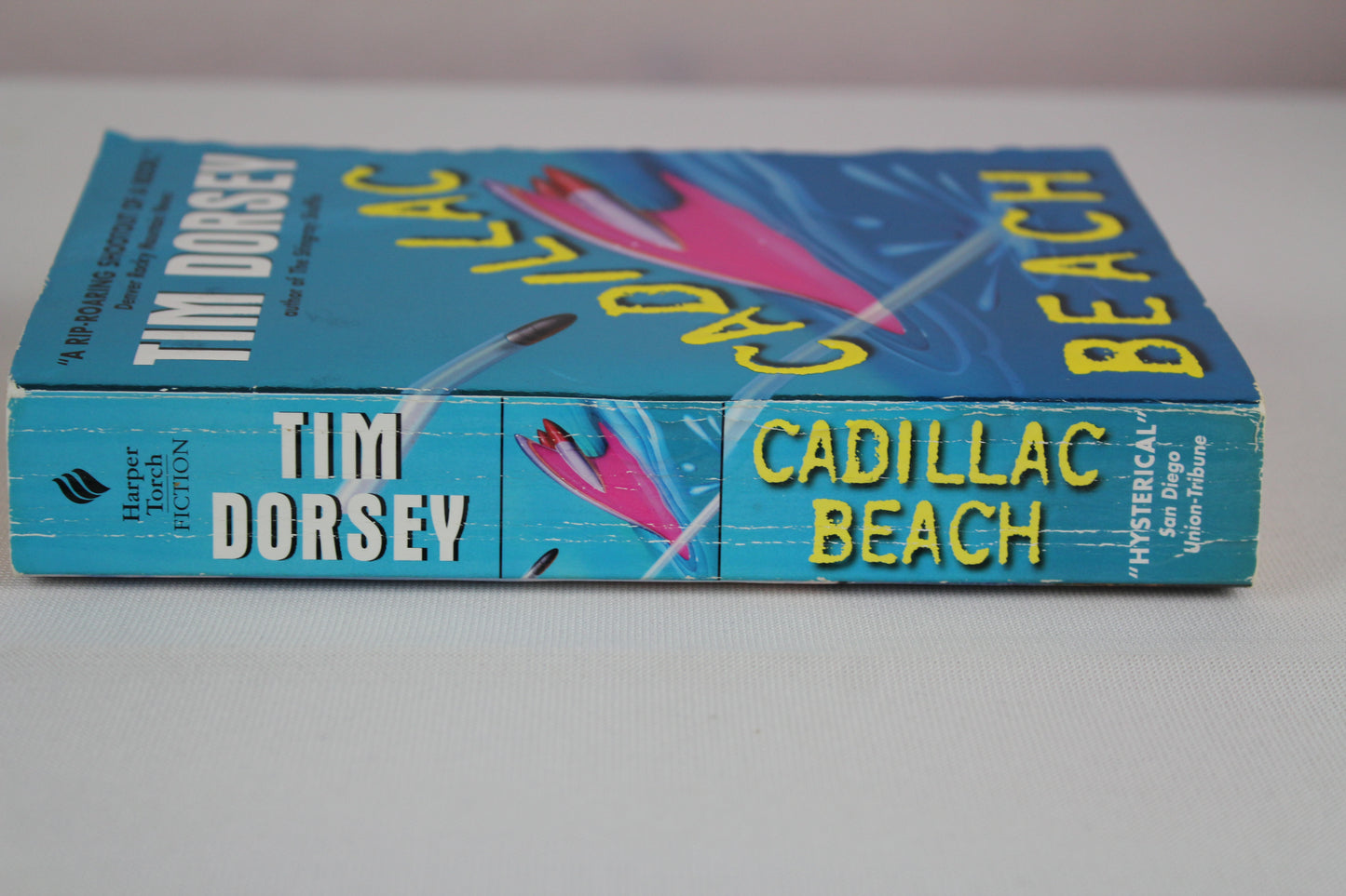 Cadillac Beach: A Darkly Hilarious Florida Crime Thriller of Murder and Mystery (Serge Storms, 6) by Tim Dorsey
