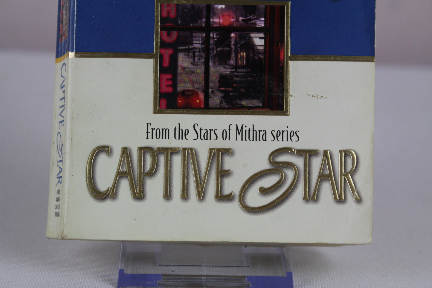 Captive Star (The Stars of Mithra) by Nora Roberts