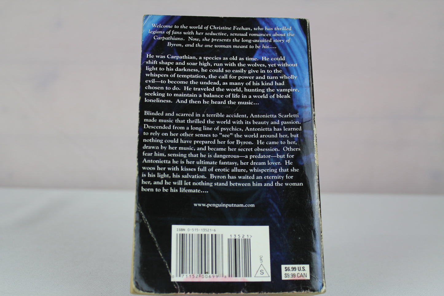 Dark Symphony (The Carpathians (Dark) Series, Book 9) by Christine Feehan