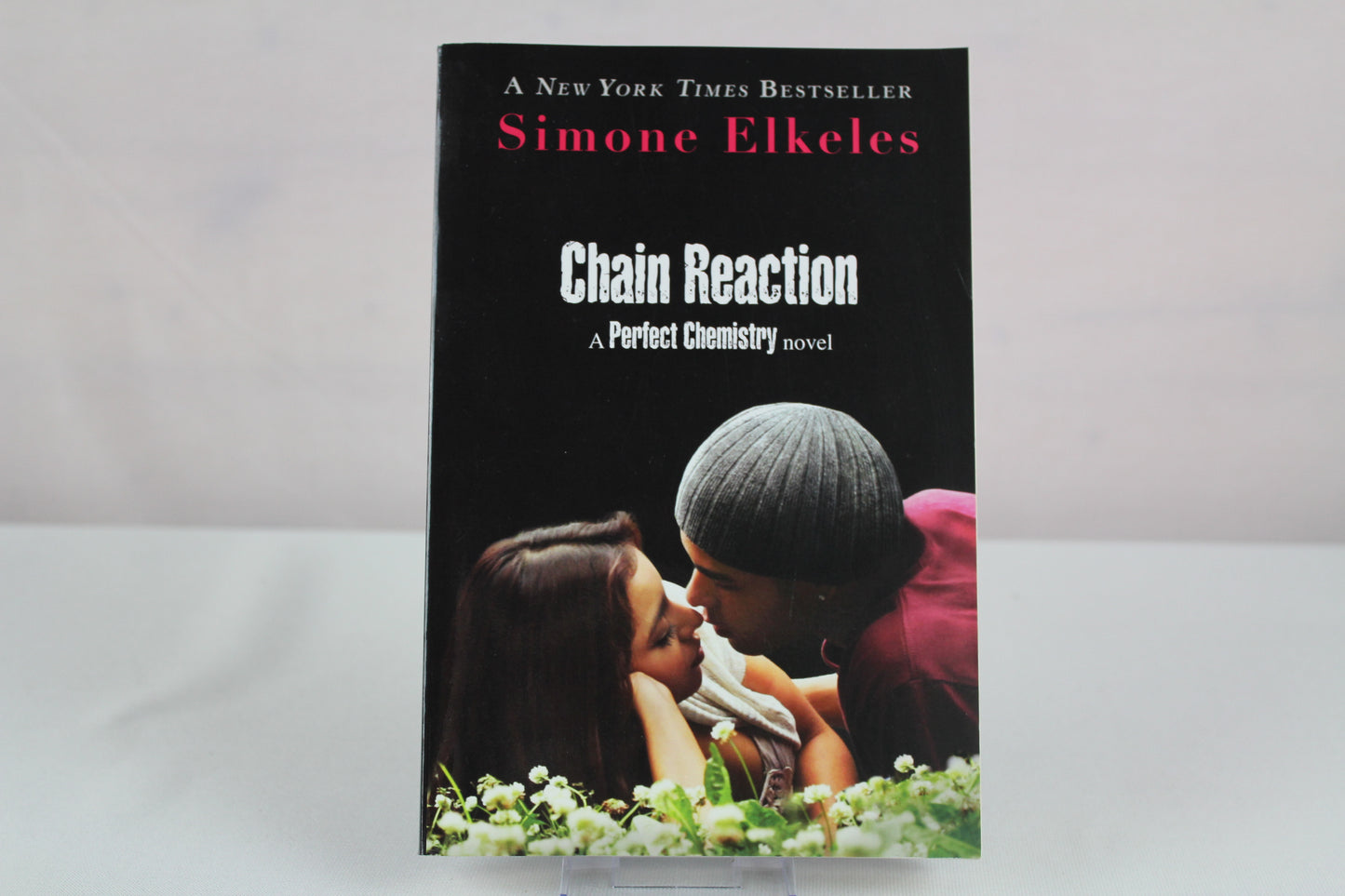 Chain Reaction by Simone Elkeles