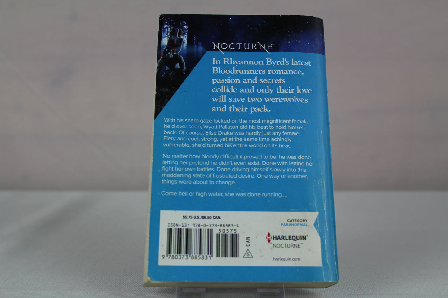 Dark Wolf Running (Mills & Boon Nocturne) by Rhyannon Byrd