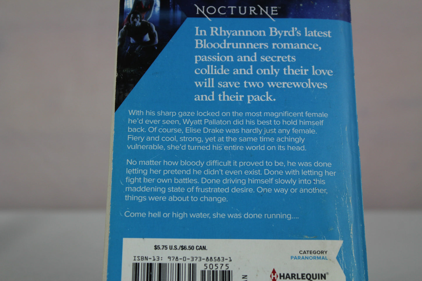 Dark Wolf Running (Mills & Boon Nocturne) by Rhyannon Byrd