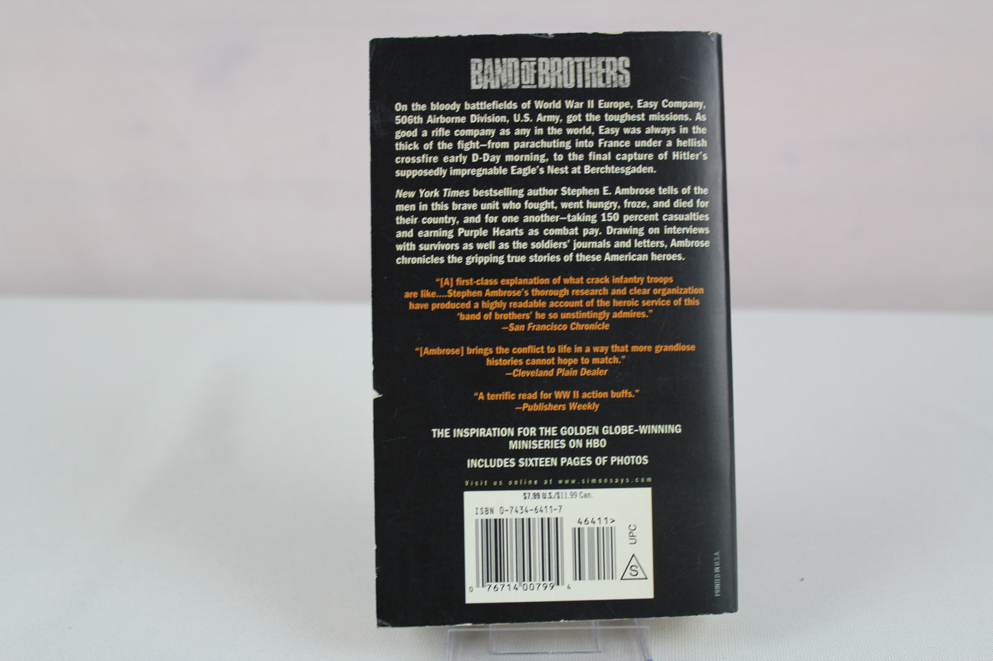 Band of Brothers: E Company, 506th Regiment, 101st Airborne from Normandy to Hitler's Eagle's Nest by Stephen E. Ambrose