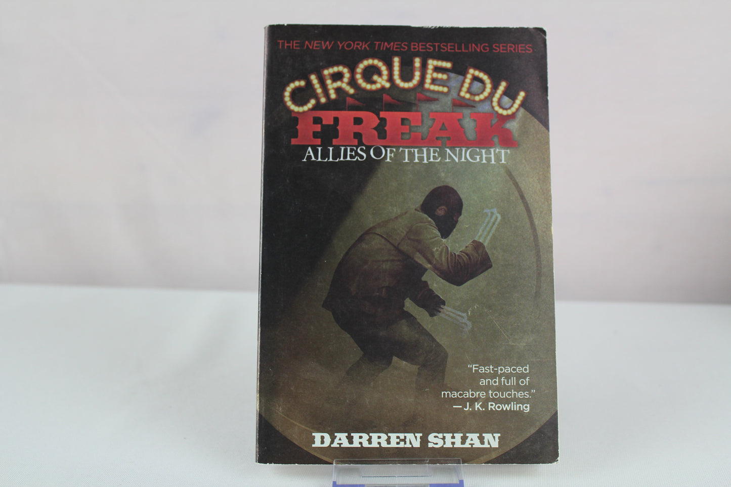 Cirque Du Freak: Allies of the Night: Book 8 in the Saga of Darren Shan by Darren Shan