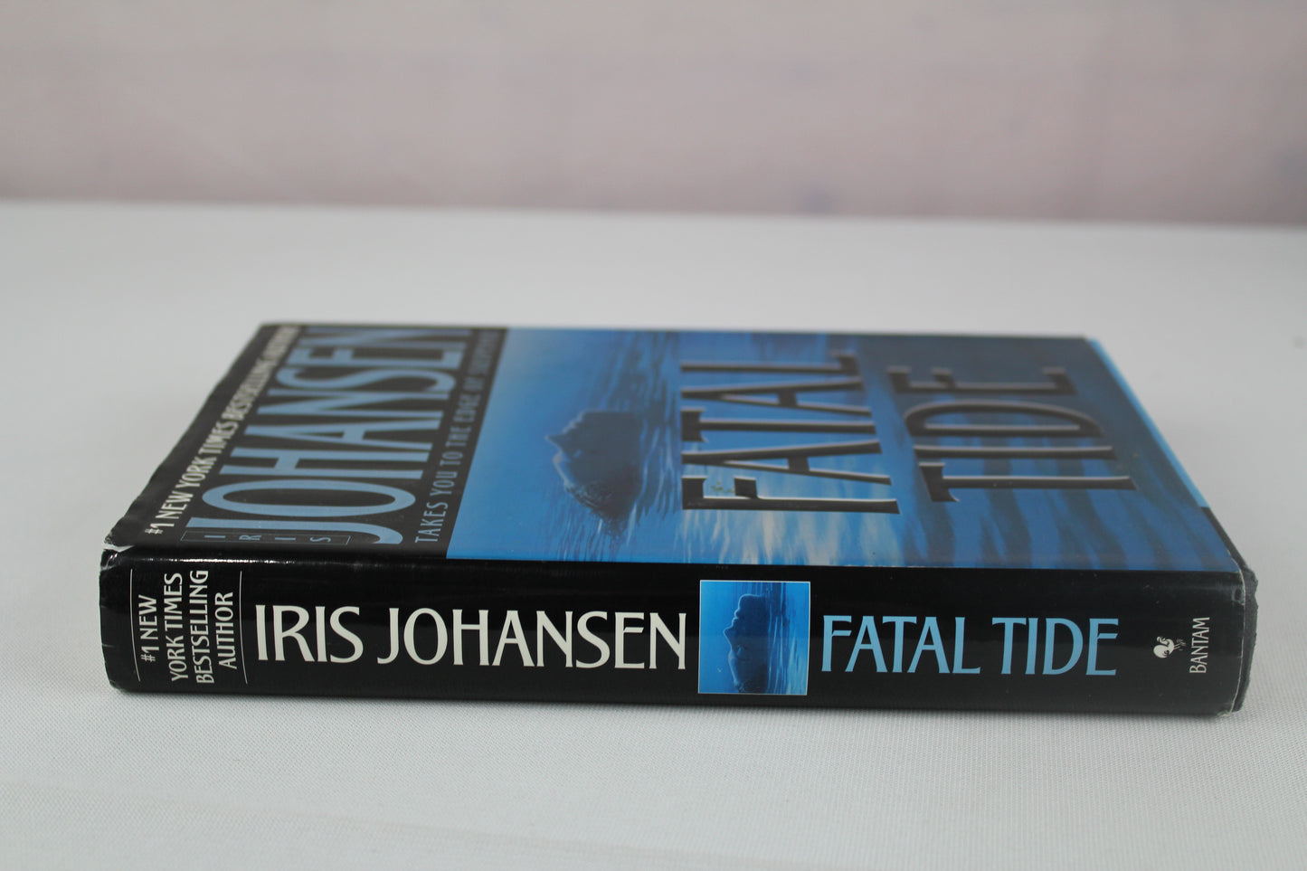 Fatal Tide by Iris Johansen