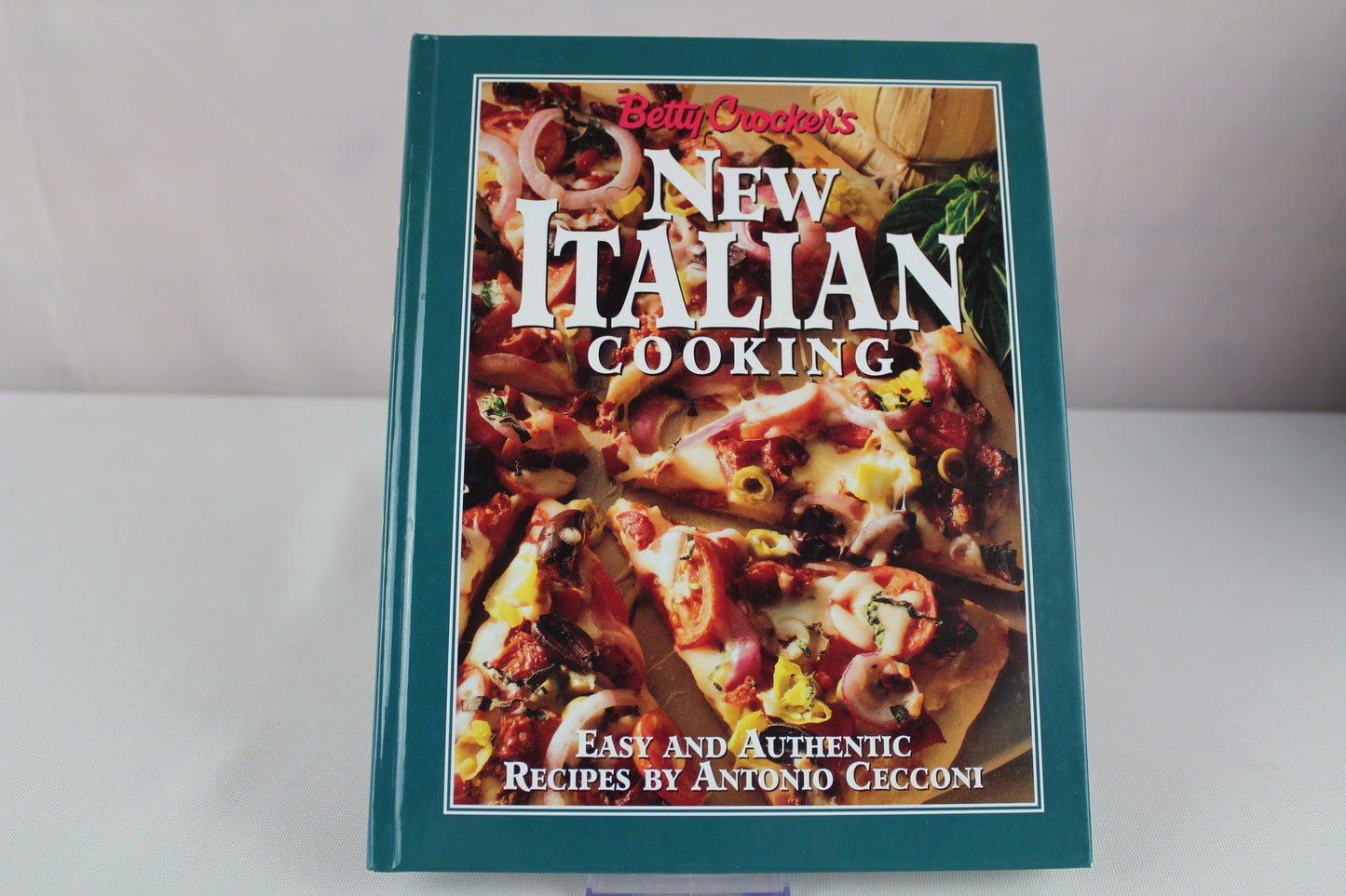 Betty Crocker's New Italian Cooking by Betty Crocker, Antonio Cecconi