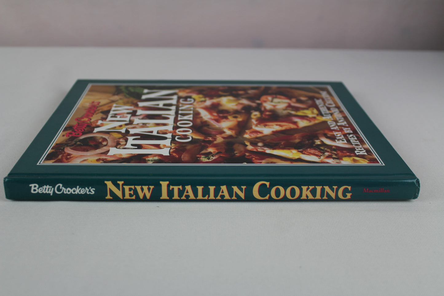 Betty Crocker's New Italian Cooking by Betty Crocker, Antonio Cecconi
