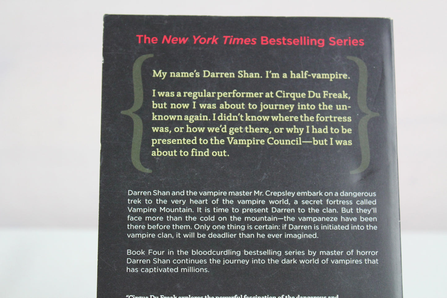 Cirque du Freak: Vampire Mountain (Book Four) (Cirque Du Freak, 4) by Darren Shan