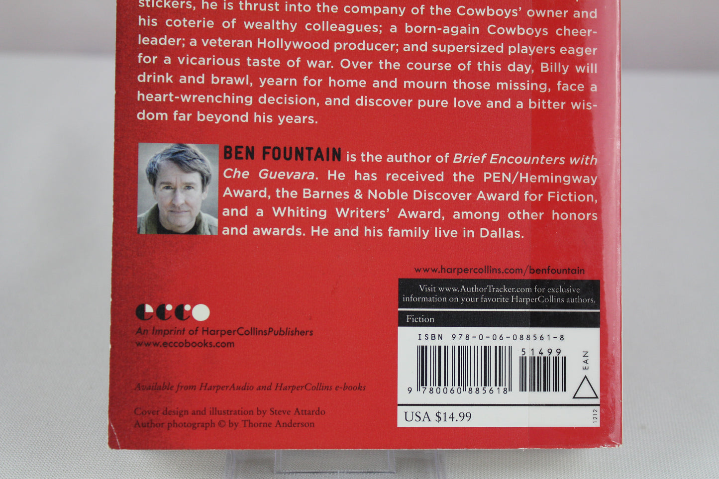 Billy Lynn's Long Halftime Walk: A Novel by Ben Fountain