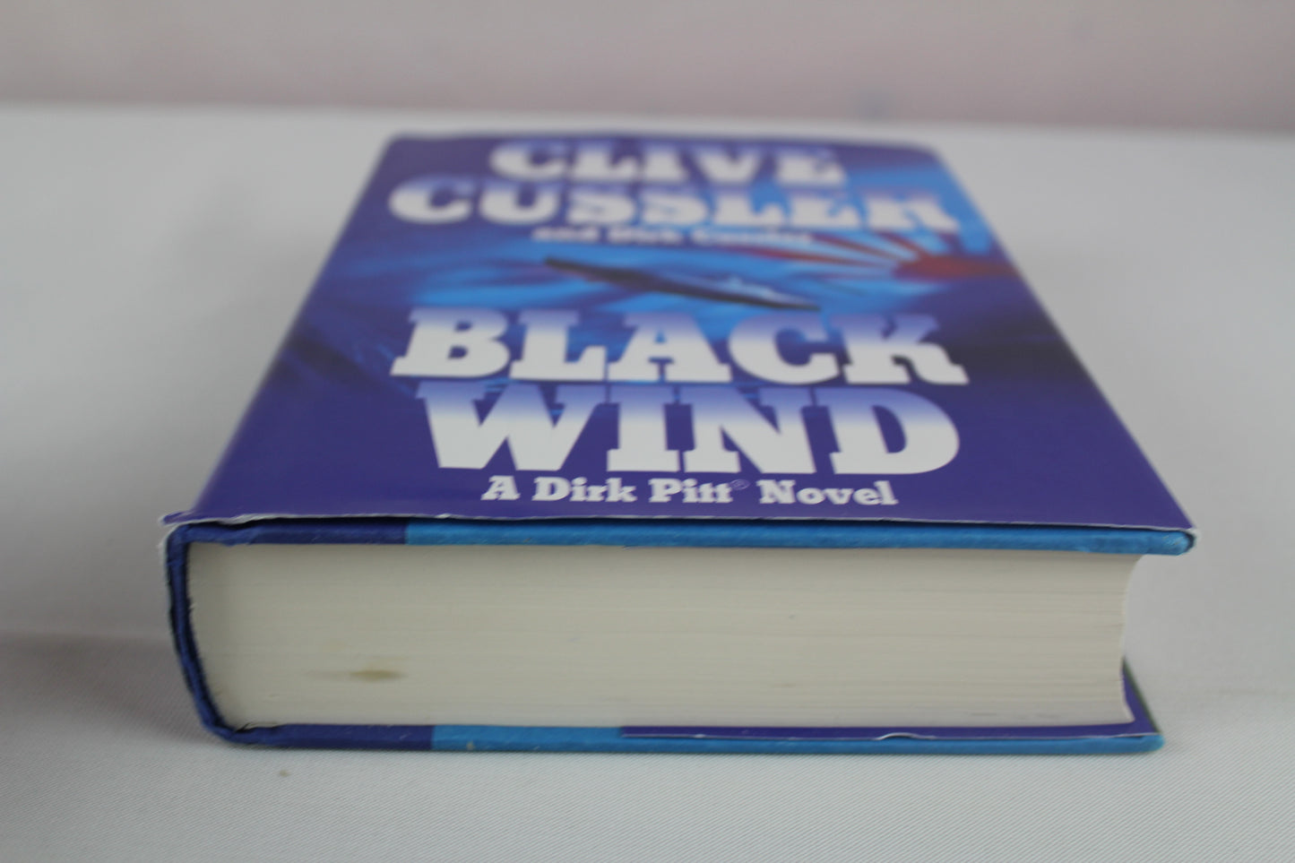 Black Wind: A Dirk Pitt Novel by Clive Cussler