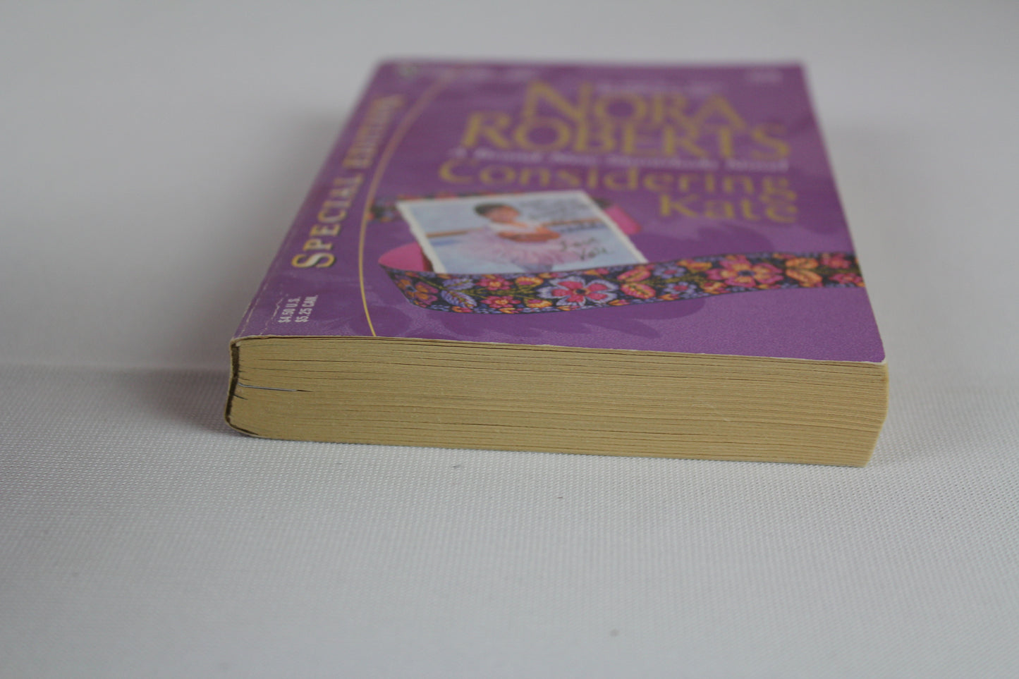 Considering Kate (The Stanislaskis) (Silhouette Special Edition No. 1379) by Nora Roberts