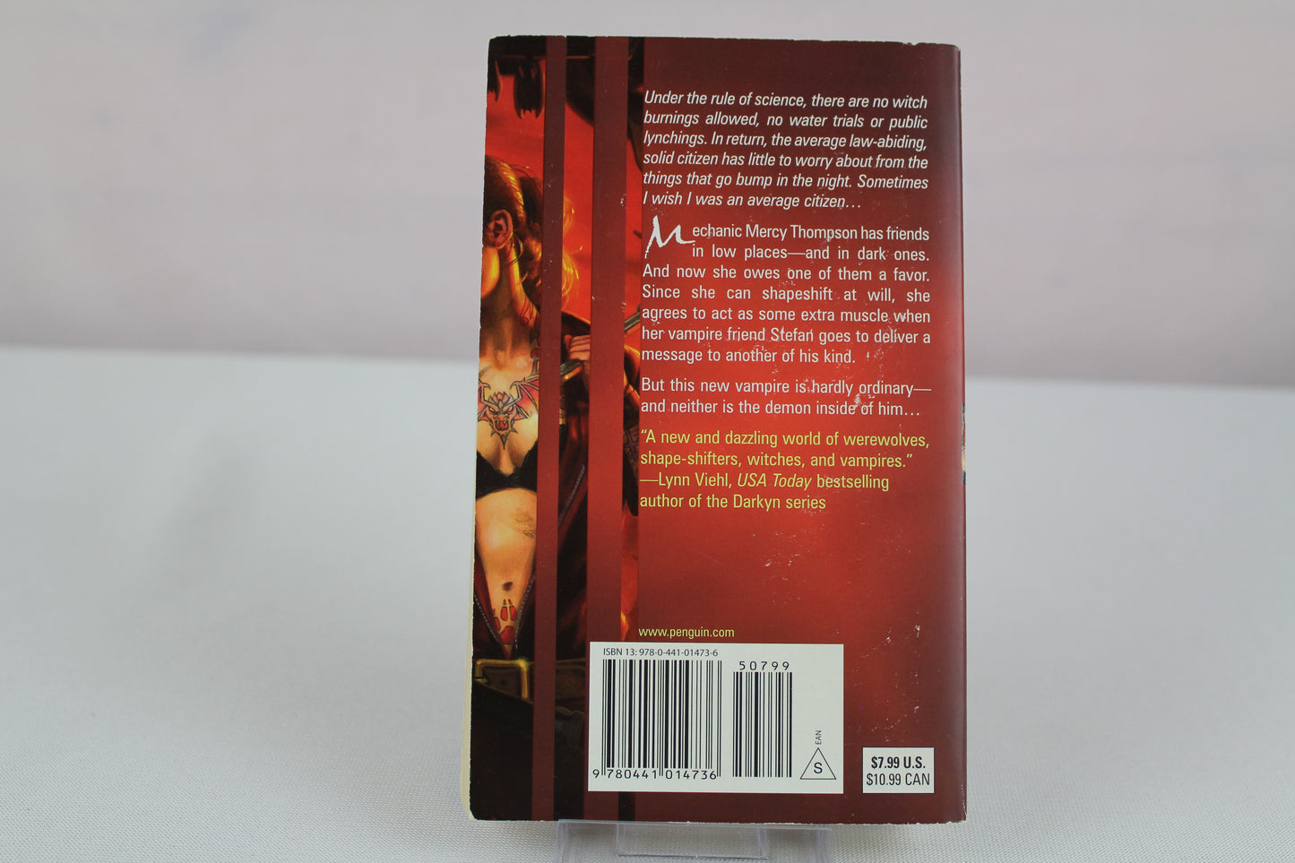 Blood Bound (Mercy Thompson, Book 2) by Patricia Briggs
