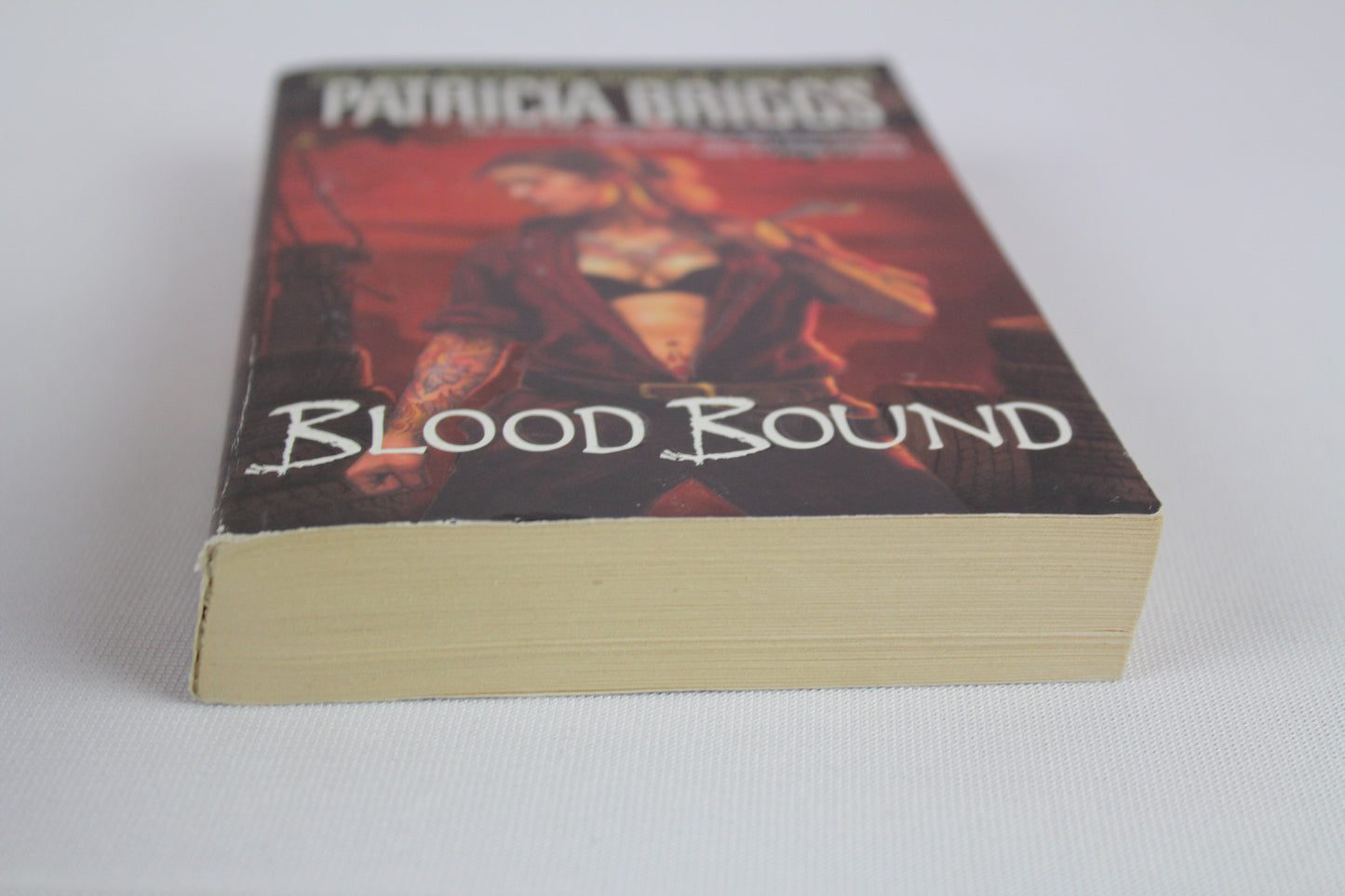 Blood Bound (Mercy Thompson, Book 2) by Patricia Briggs