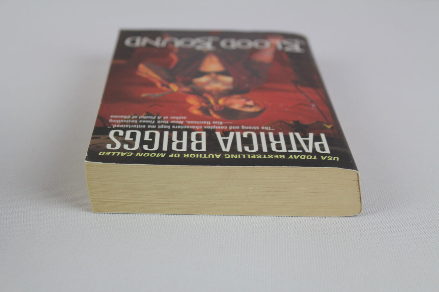 Blood Bound (Mercy Thompson, Book 2) by Patricia Briggs
