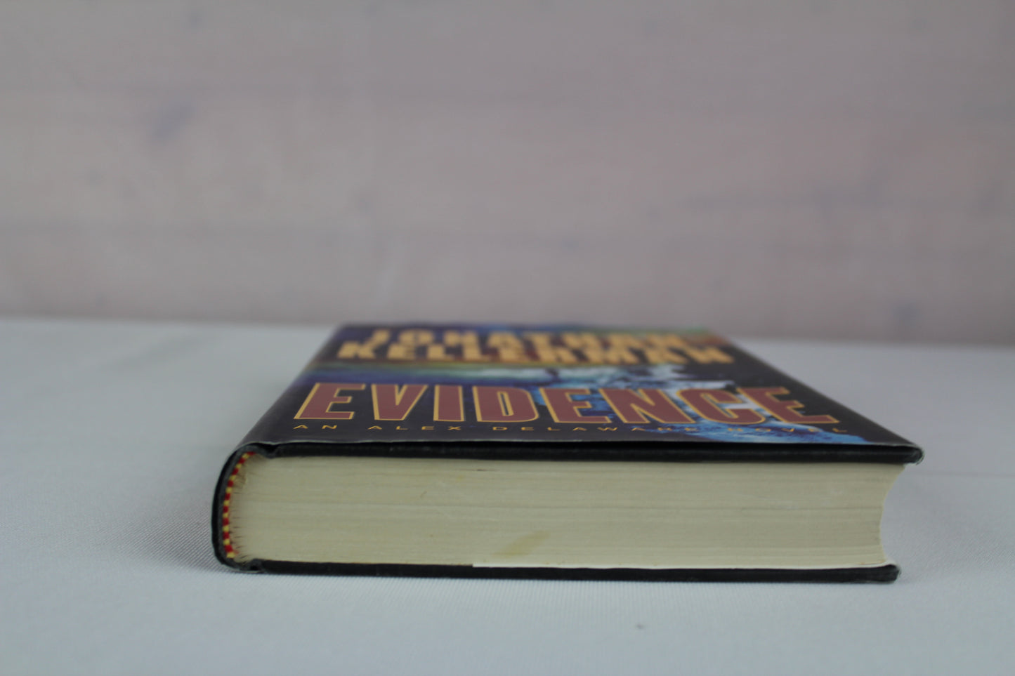 Evidence: An Alex Delaware Novel by Jonathan Kellerman