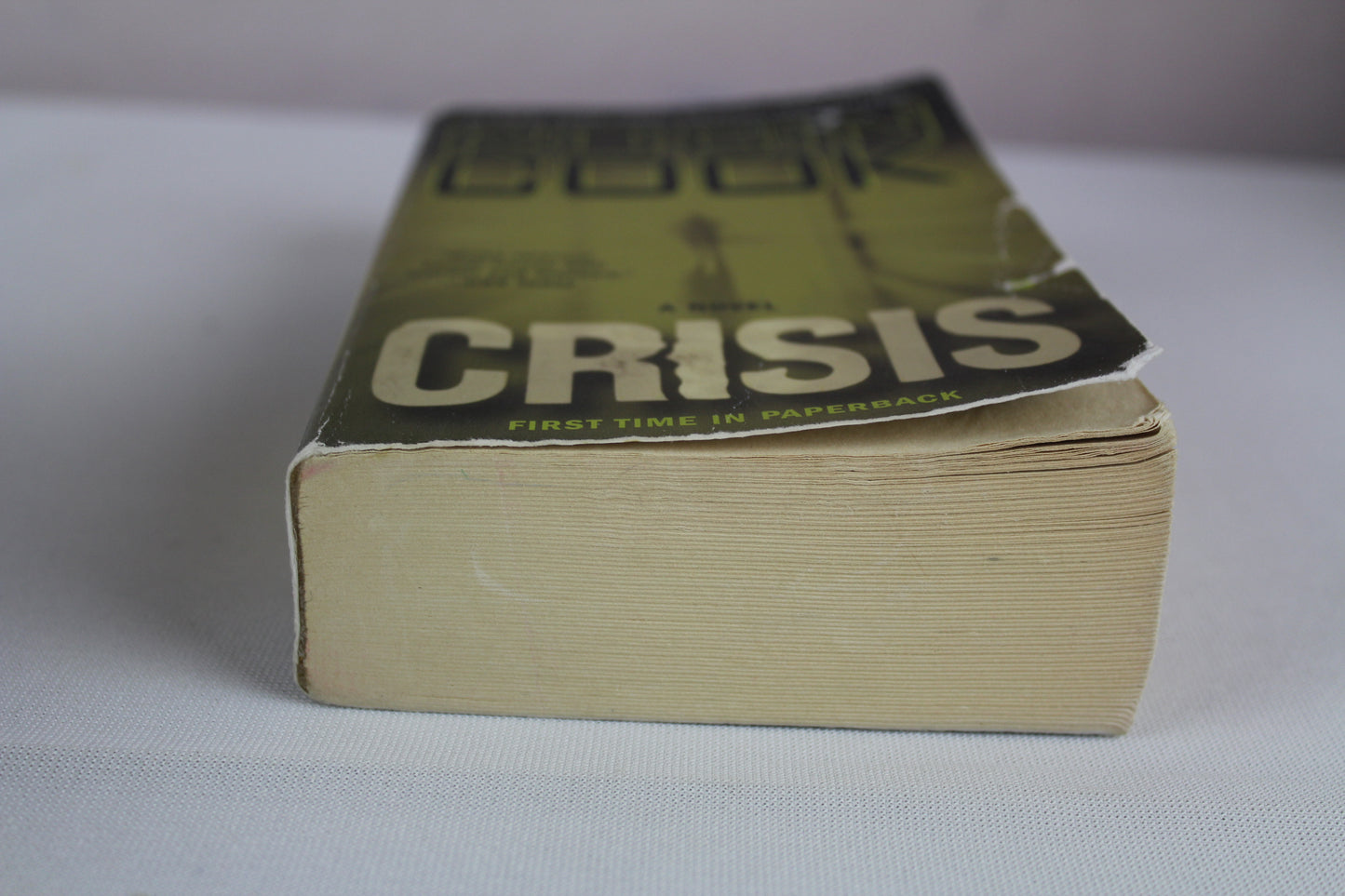 Crisis (A Medical Thriller) by Robin Cook
