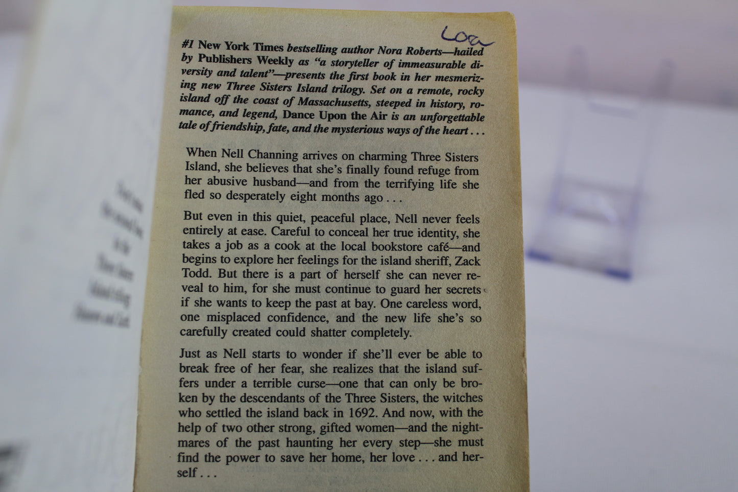 Dance upon the Air (Three Sisters Island Trilogy) by Nora Roberts